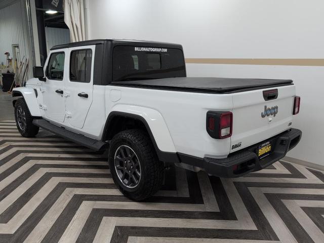 Photo of 2021 Bright White Clearcoat Jeep Gladiator