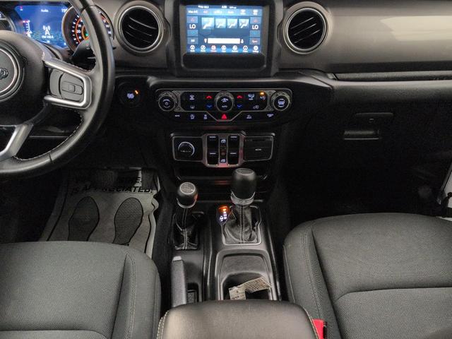Photo of 2021 Bright White Clearcoat Jeep Gladiator