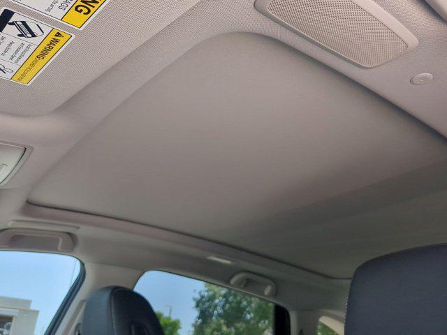 Photo of 2025 Carbon Acura RDX
