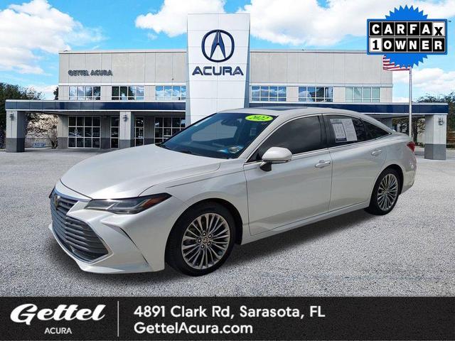 Photo of 2022 Wind Chill Pearl Toyota Avalon