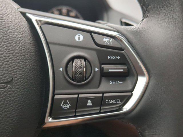 Photo of 2025 Platinum Acura RDX