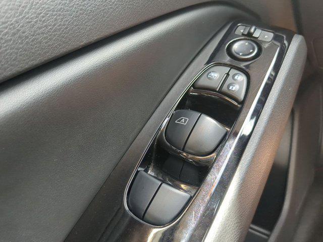 Photo of 2023 Brilliant Silver Metallic Nissan Altima