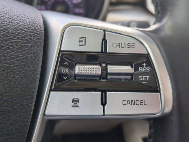 Photo of 2020 Snow White Pearl Kia Telluride