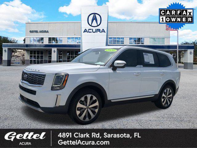 Photo of 2020 Snow White Pearl Kia Telluride