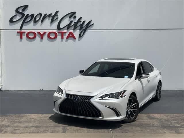 2022 Lexus Es 300h