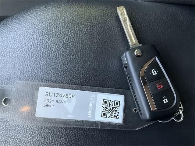Photo of 2024 Silver Sky Metallic Toyota RAV4 Hybrid