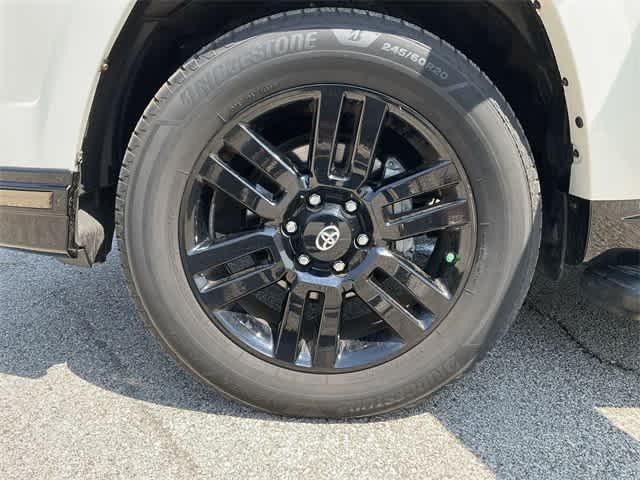 Photo of 2020 Blizzard Pearl Toyota 4Runner