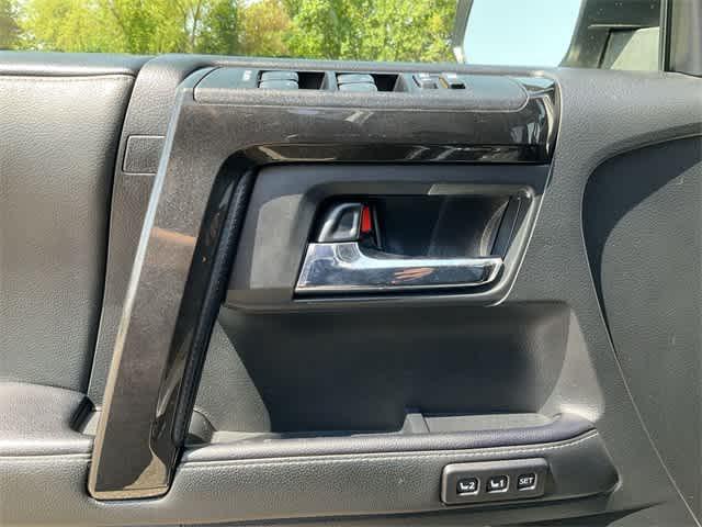 Photo of 2020 Blizzard Pearl Toyota 4Runner