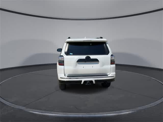Photo of 2020 Blizzard Pearl Toyota 4Runner