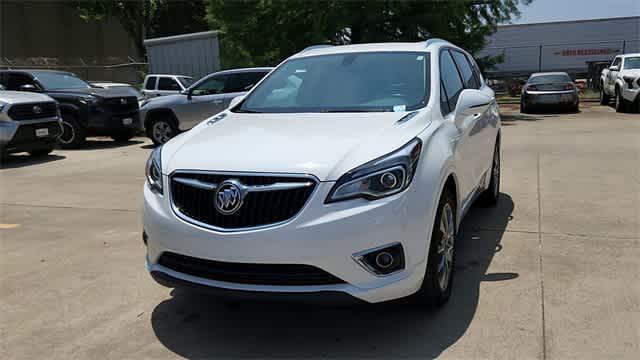 Photo of 2020 Summit White Buick Envision
