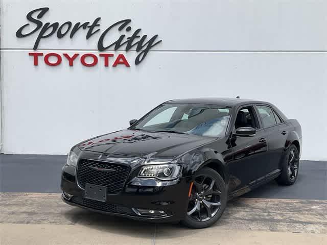 2023 Chrysler 300