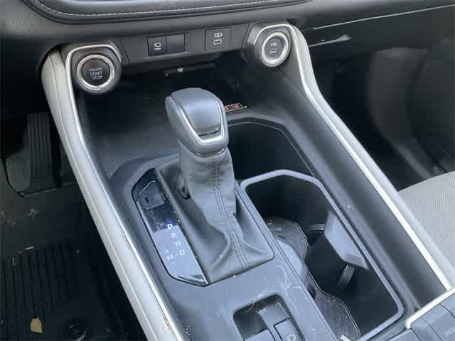 Photo of 2024 Coastal Cream Toyota Grand Highlander