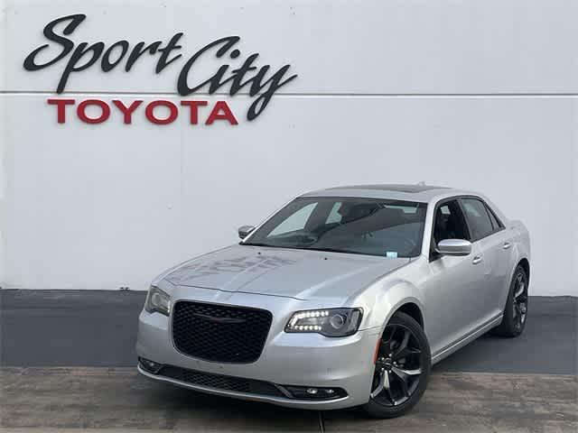 2023 Chrysler 300