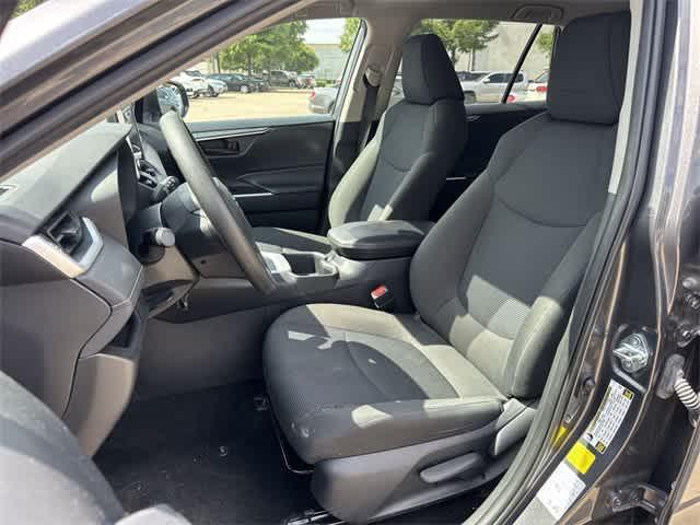 Photo of 2024 Magnetic Gray Metallic Toyota RAV4