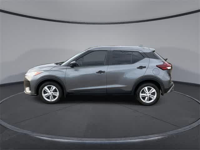 Photo of 2024 Gun Metallic Nissan Kicks