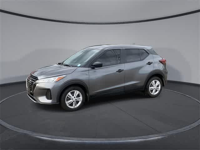 Photo of 2024 Gun Metallic Nissan Kicks
