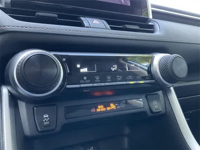 Photo of 2024 Silver Sky Metallic Toyota RAV4