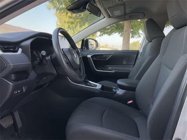 Photo of 2024 Silver Sky Metallic Toyota RAV4
