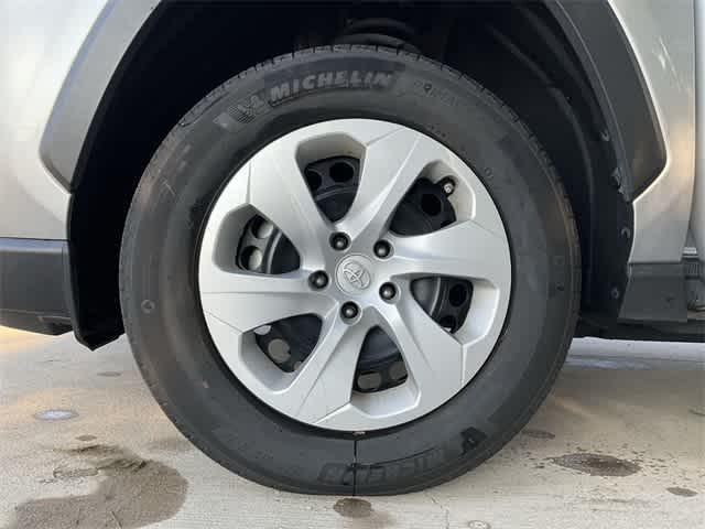 Photo of 2024 Silver Sky Metallic Toyota RAV4