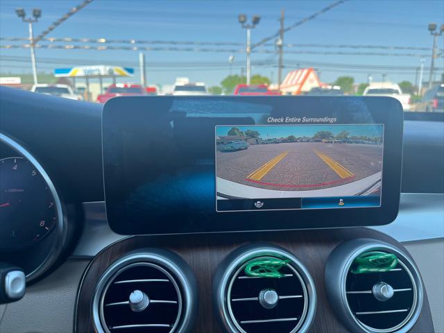 Photo of 2021 WHITE Mercedes-Benz C-Class