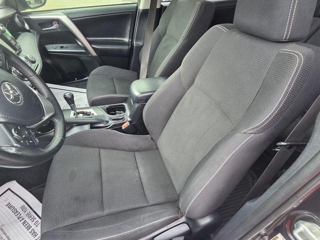 Photo of 2018 GRAY Toyota RAV4