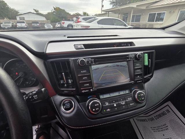 Photo of 2018 GRAY Toyota RAV4