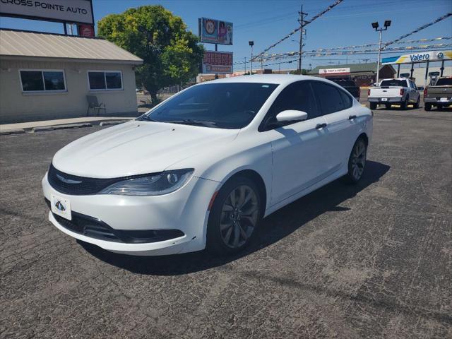 2015 Chrysler 200