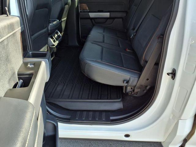 Photo of 2022 Oxford White Ford F-150