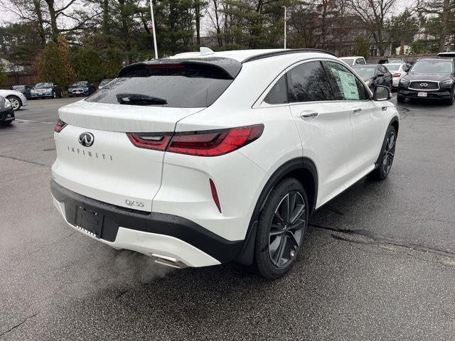 Photo of 2025 Radiant White INFINITI QX55