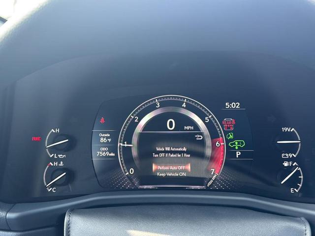 Photo of 2024 Atomic Silver Lexus LX 600