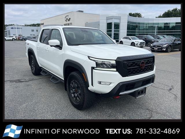 Photo of 2024 Glacier White Nissan Frontier