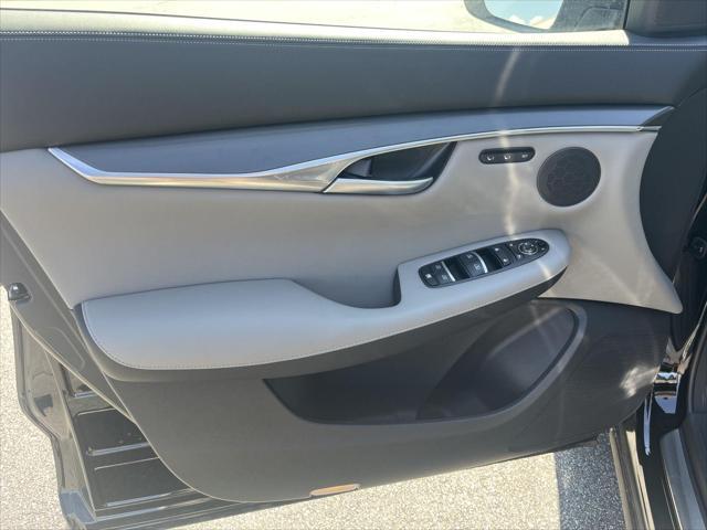 Photo of 2025 Black Obsidian INFINITI QX50