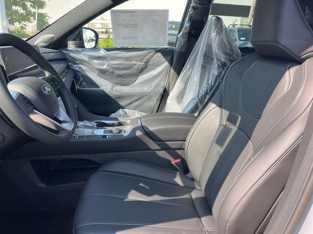 Photo of 2025 Harbor Gray INFINITI QX60