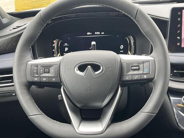 Photo of 2026 Diamond Black INFINITI QX60