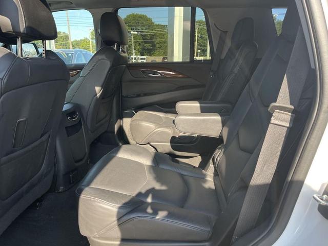 Photo of 2020 Crystal White Tri-Coat Cadillac Escalade