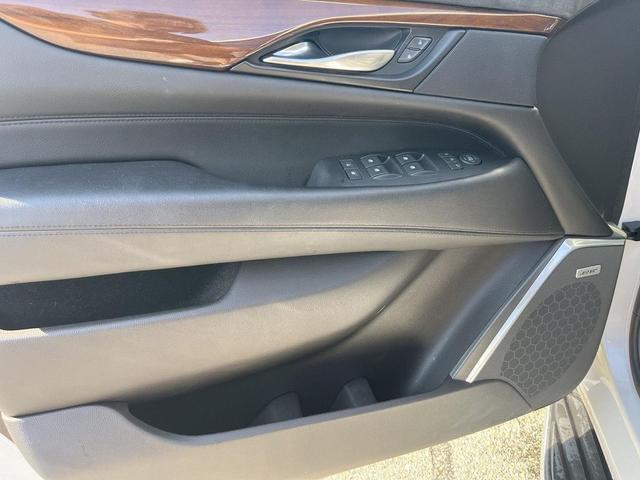 Photo of 2020 Crystal White Tri-Coat Cadillac Escalade