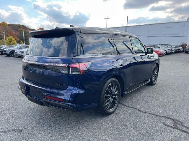 Photo of 2025 2t Grand Blue INFINITI QX80