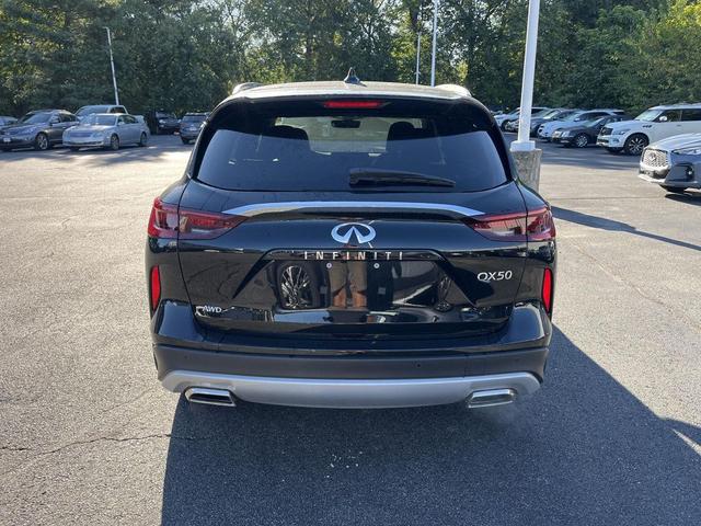 Photo of 2025 Black Obsidian INFINITI QX50