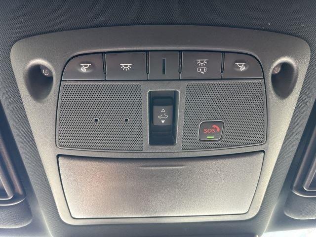 Photo of 2024 Moonstone White INFINITI QX80