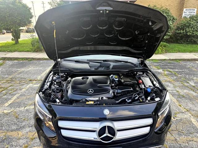 Photo of 2017 Black Mercedes-Benz GLA 250