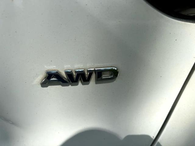 Photo of 2017 Pearl White Nissan Murano