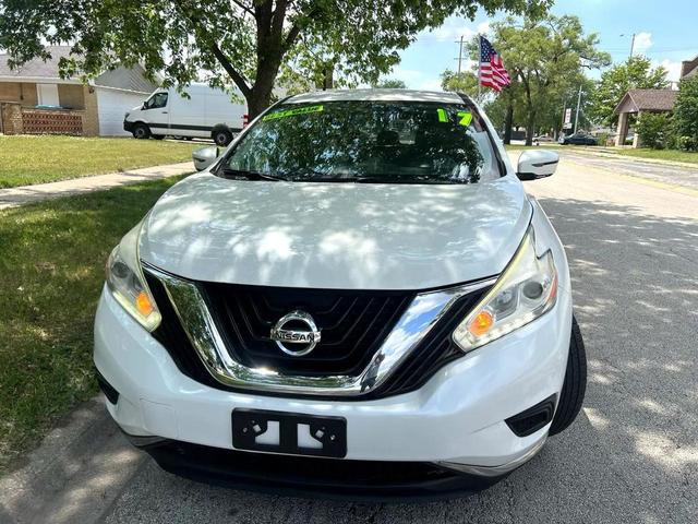 Photo of 2017 Pearl White Nissan Murano