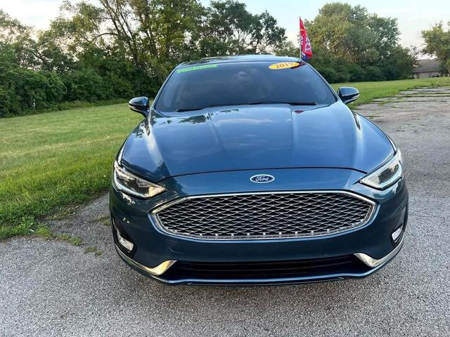 Photo of 2019 Blue Ford Fusion Hybrid