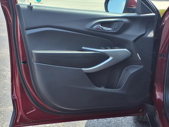 Photo of 2024 Crimson Metallic Chevrolet Trax