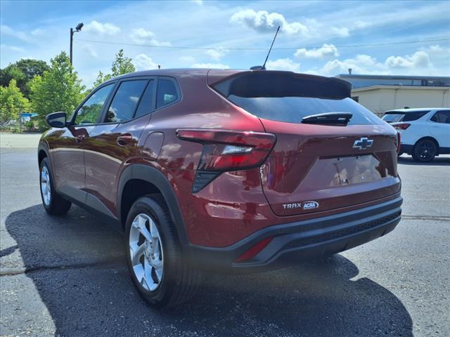 Photo of 2024 Crimson Metallic Chevrolet Trax