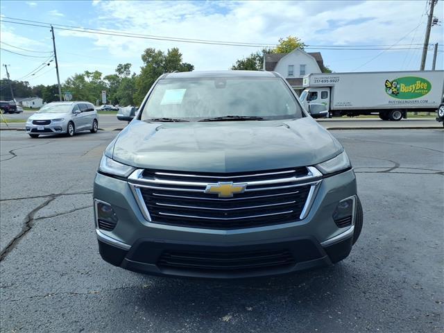 Photo of 2023 Silver Sage Metallic Chevrolet Traverse
