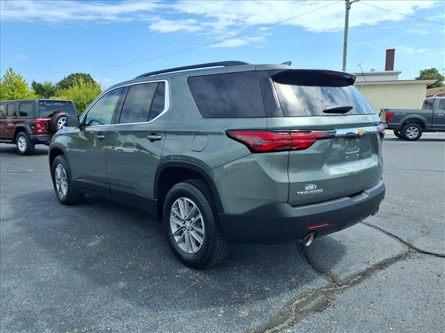 Photo of 2023 Silver Sage Metallic Chevrolet Traverse