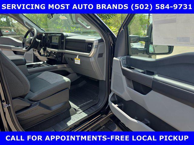 Photo of 2025 Agate Black Metallic Ford F-250