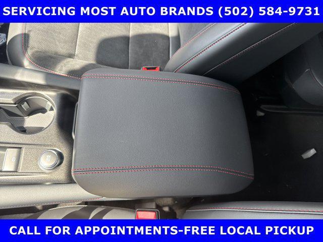 Photo of 2025 Vapor Blue Metallic Ford Explorer