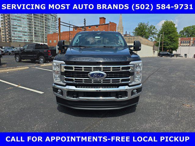 Photo of 2025 Agate Black Metallic Ford F-250
